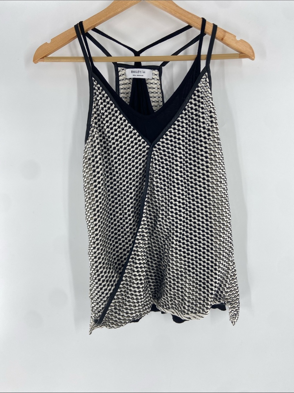 Bailey/44 Black and White Patterned Sleeveless Top Size Small Gently Used